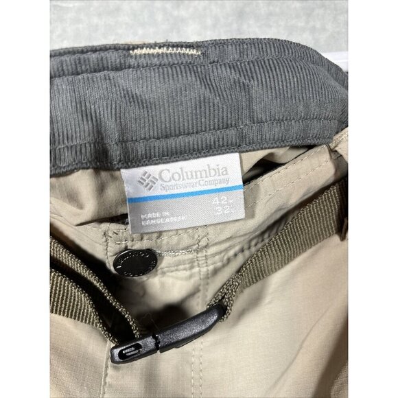 Columbia Mens Convertible Pants 42x32 Shorts Cargo Beige Gorpcore Hiking Outdoor - Picture 5 of 8